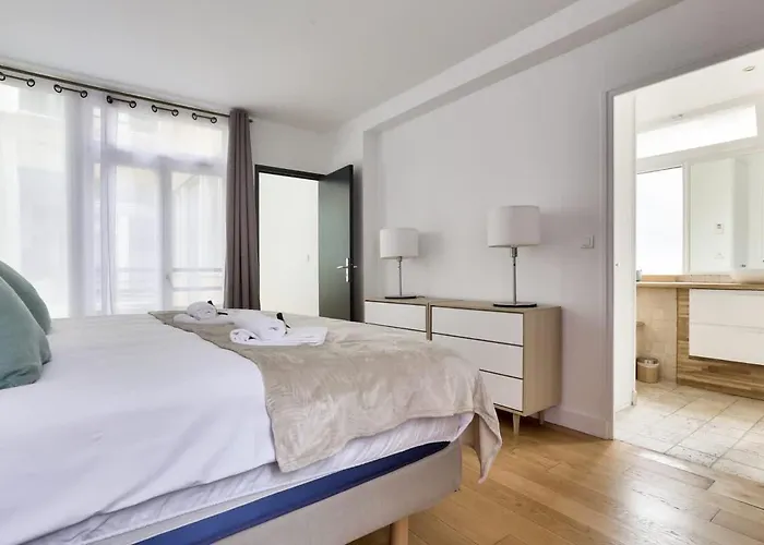 Magnifique Proche Champs-elysees * 파리